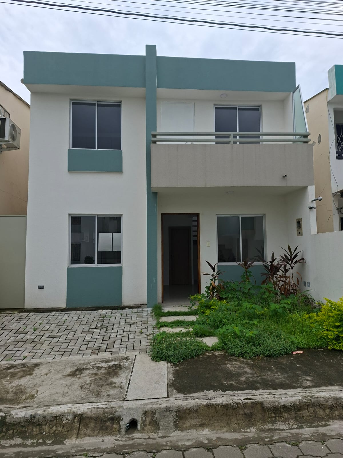 Casa de estreno Urbanizaciòn Belèn del Norte